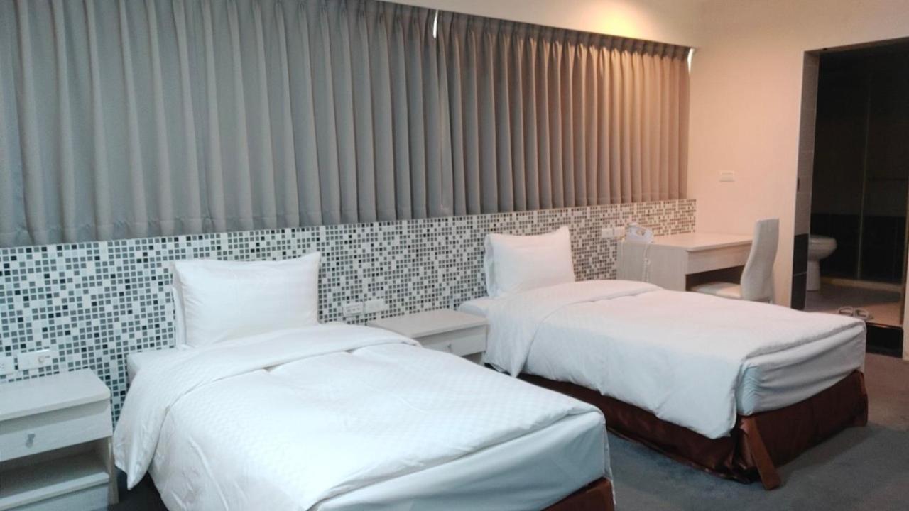 Shun-Yi Business Hotel Jiayi Zewnętrze zdjęcie