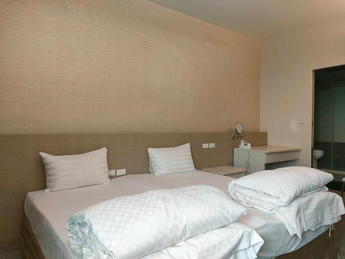 Shun-Yi Business Hotel Jiayi Zewnętrze zdjęcie
