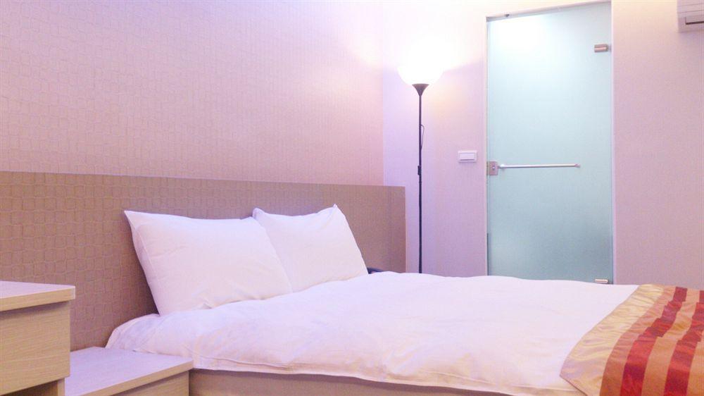 Shun-Yi Business Hotel Jiayi Zewnętrze zdjęcie