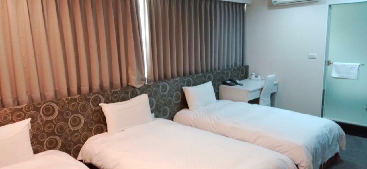 Shun-Yi Business Hotel Jiayi Zewnętrze zdjęcie